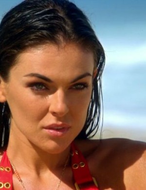 photos Serinda Swan